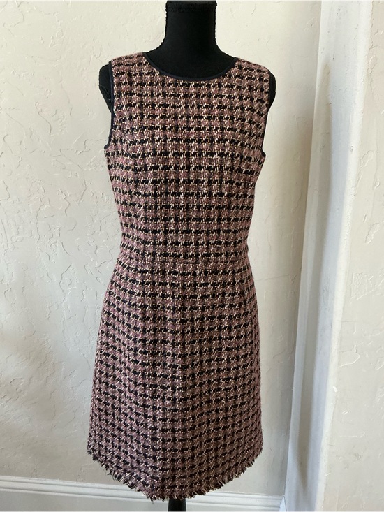Brooks Brothers Dresses & Skirts - Brooks Brothers Pink and Black Tweed Sleeveless Shift Dress